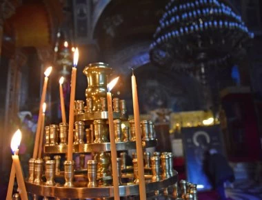 Εθνική τραγωδία: Συγκλονίζουν νέες περιπτώσεις οικογενειών που τους έκοψαν το ρεύμα επειδή δεν είχαν να πληρώσουν